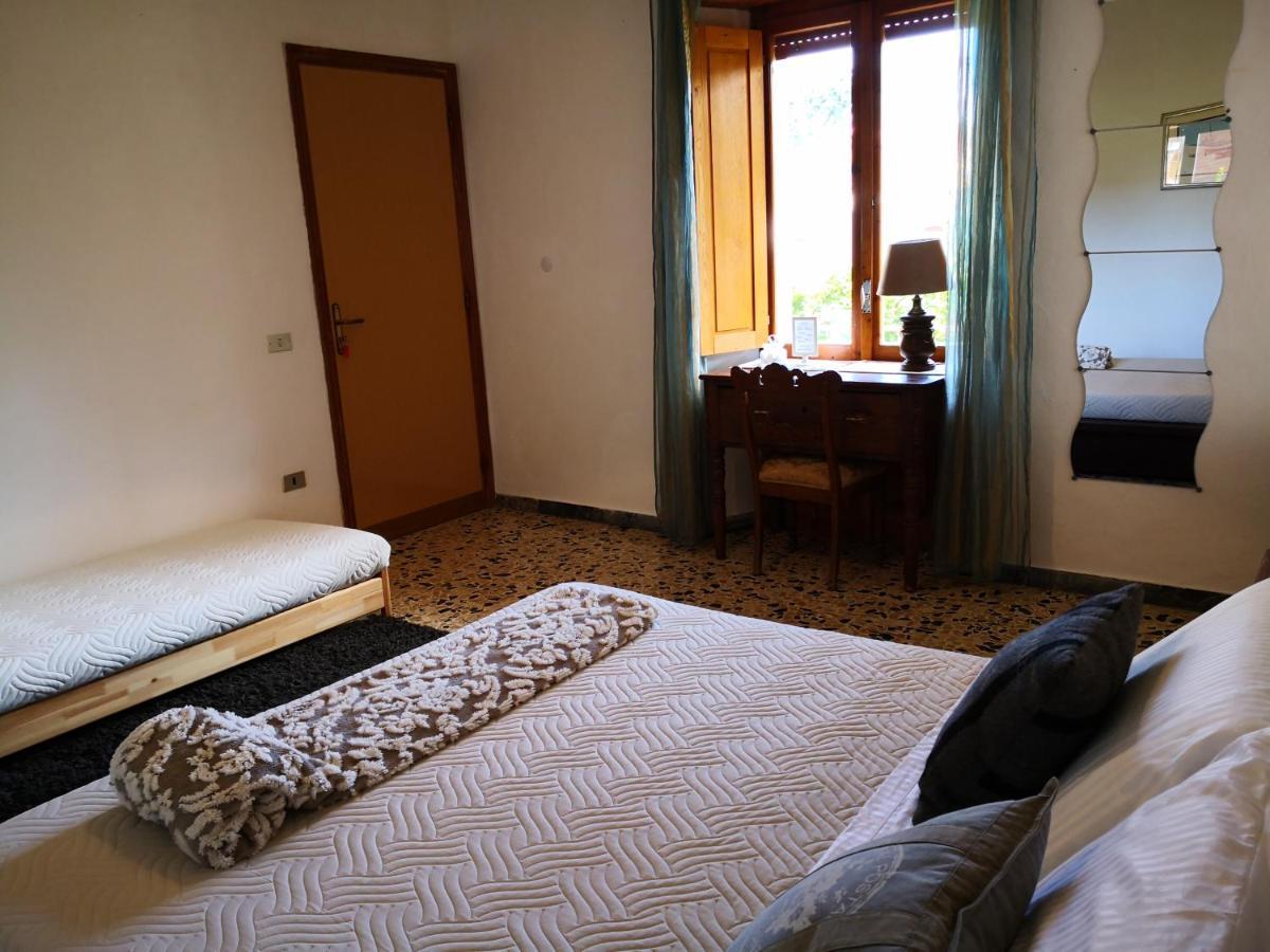 Zia Chiarina Bed & Breakfast San Nicolo Gerrei Ngoại thất bức ảnh