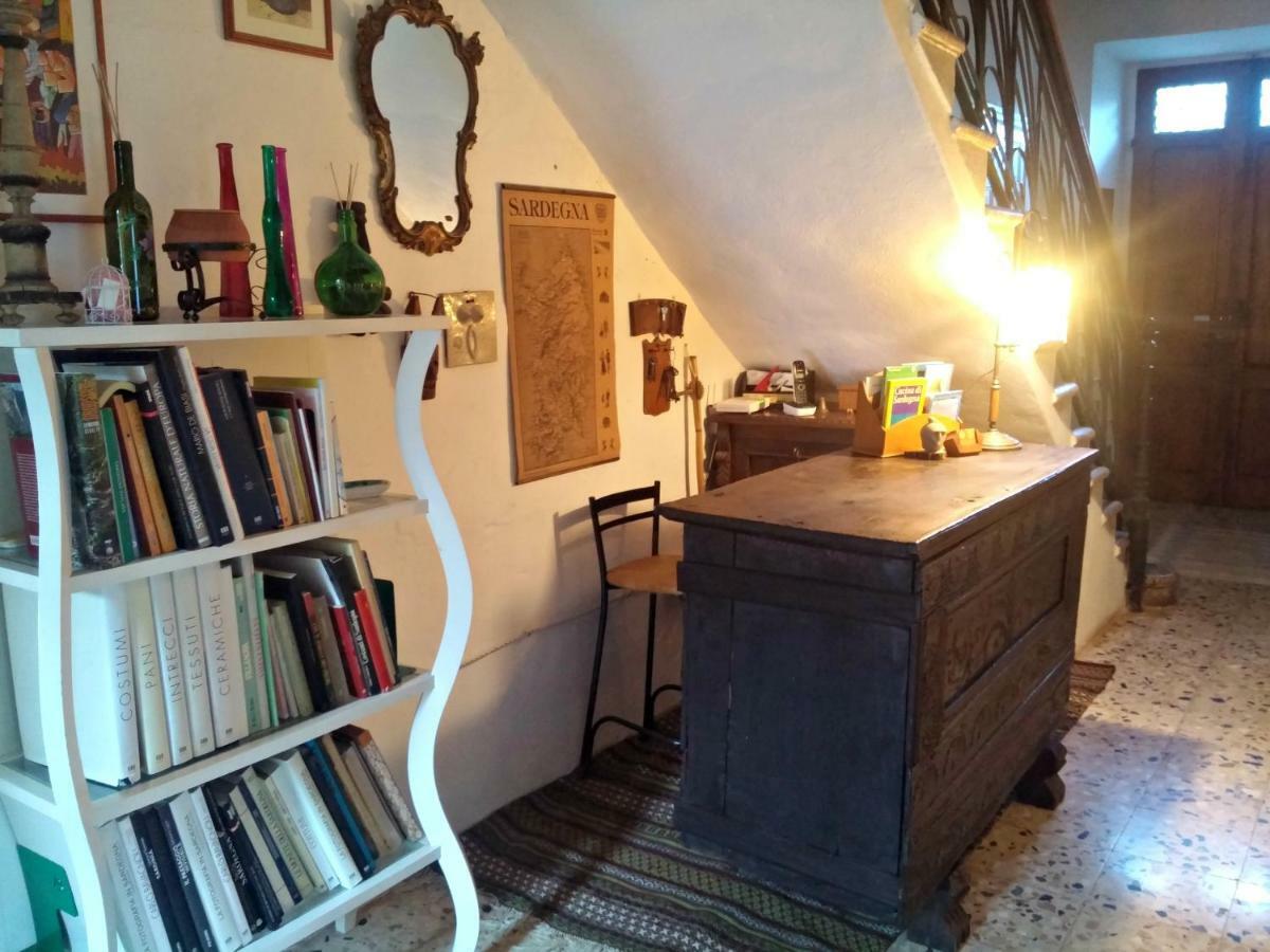 Zia Chiarina Bed & Breakfast San Nicolo Gerrei Ngoại thất bức ảnh